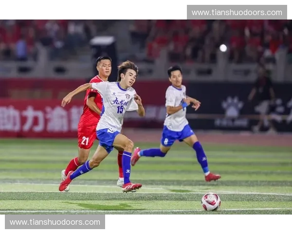 以足球联赛为核心探讨城市体育产业协同发展新模式与未来路径